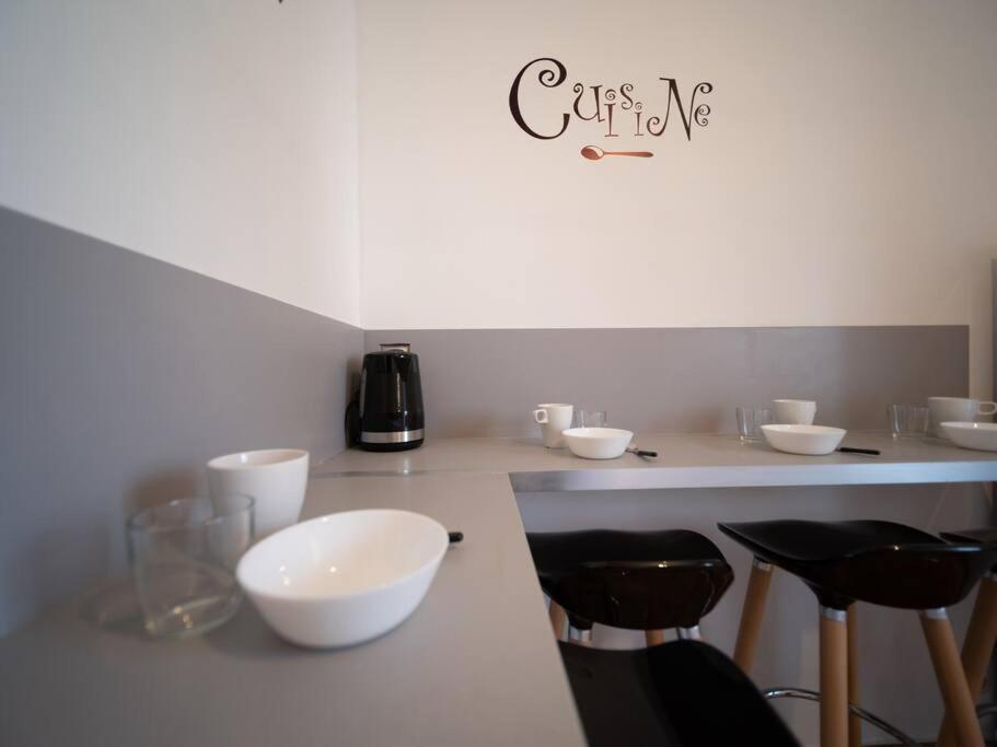 Appartement Tout Equipe Traversant 6 A 8 Couchages Marseille Exteriér fotografie
