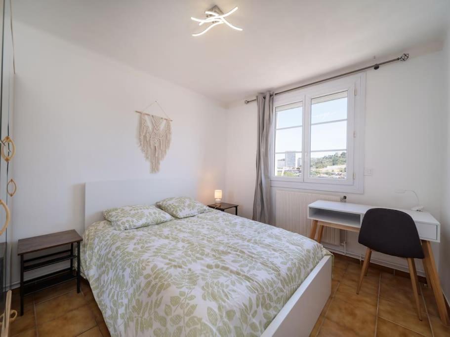 Appartement Tout Equipe Traversant 6 A 8 Couchages Marseille Exteriér fotografie