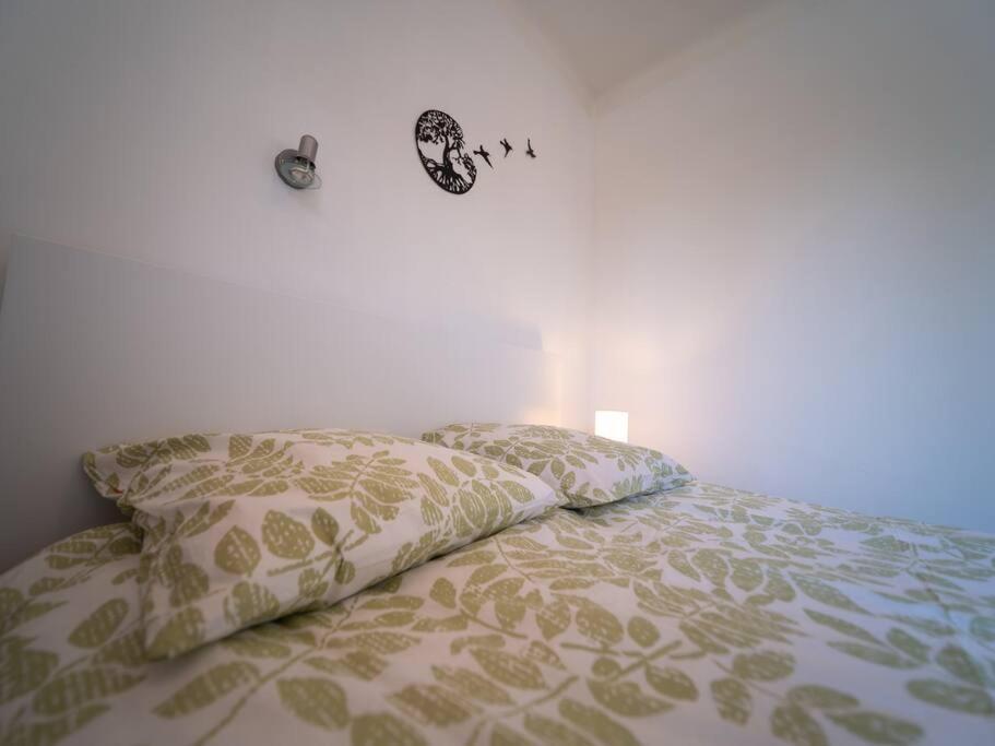 Appartement Tout Equipe Traversant 6 A 8 Couchages Marseille Exteriér fotografie