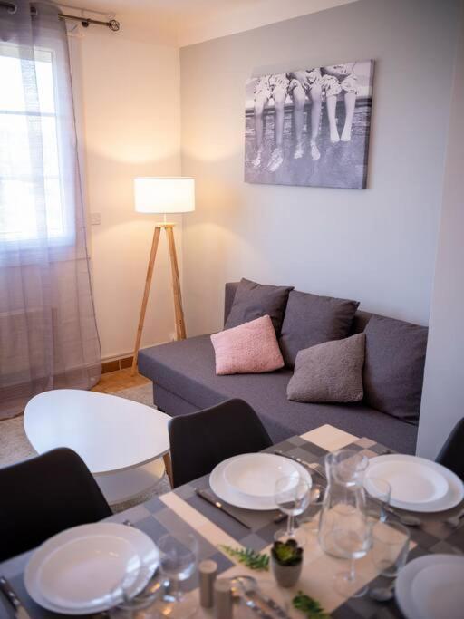 Appartement Tout Equipe Traversant 6 A 8 Couchages Marseille Exteriér fotografie
